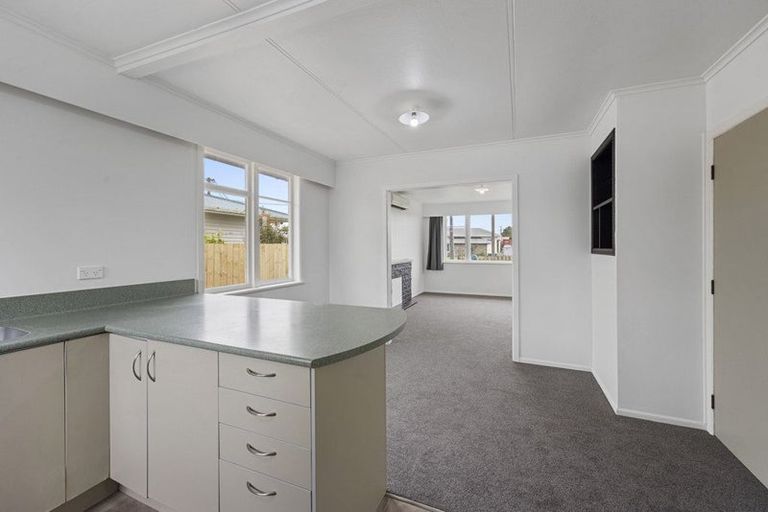 Photo of property in 50 Ramanui Avenue, Hawera, 4610