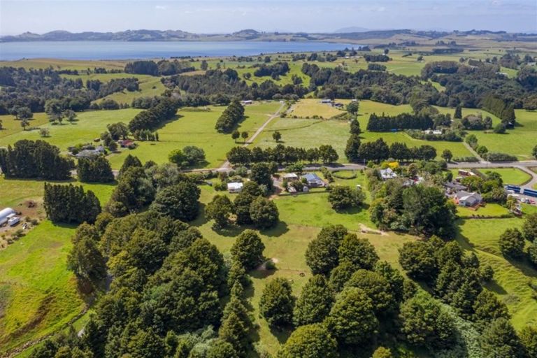 Photo of property in 188 Horeke Road, Okaihau, 0475