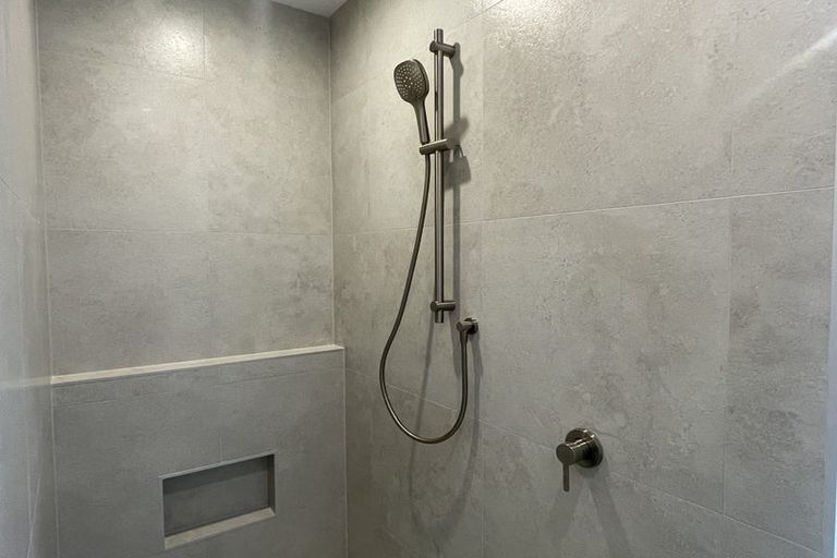 Photo of property in 92 Hugo Shaw Drive, Cambridge, 3434