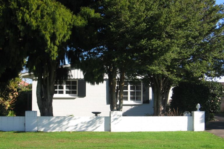 Photo of property in 35a Dalethorpe Avenue, Fairfield, Hamilton, 3214