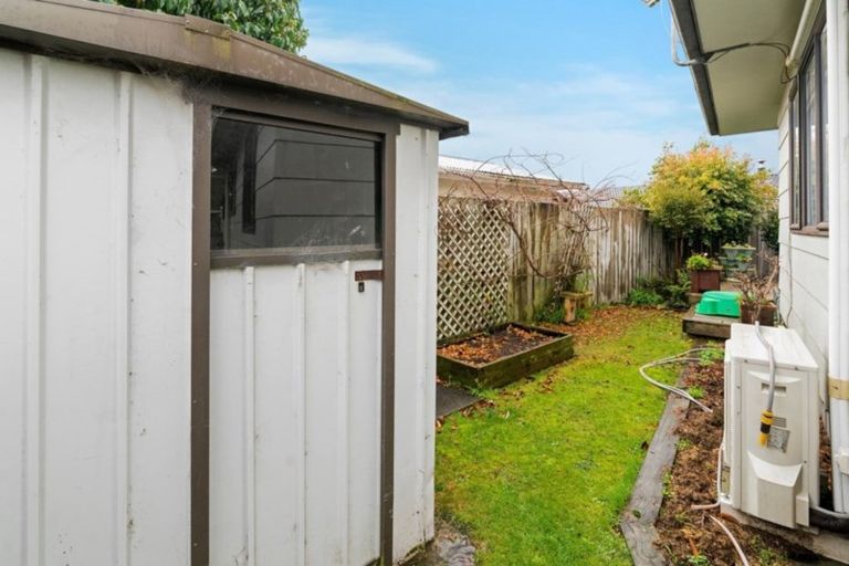 Photo of property in 2 Corinth Place, Sunnybrook, Rotorua, 3015