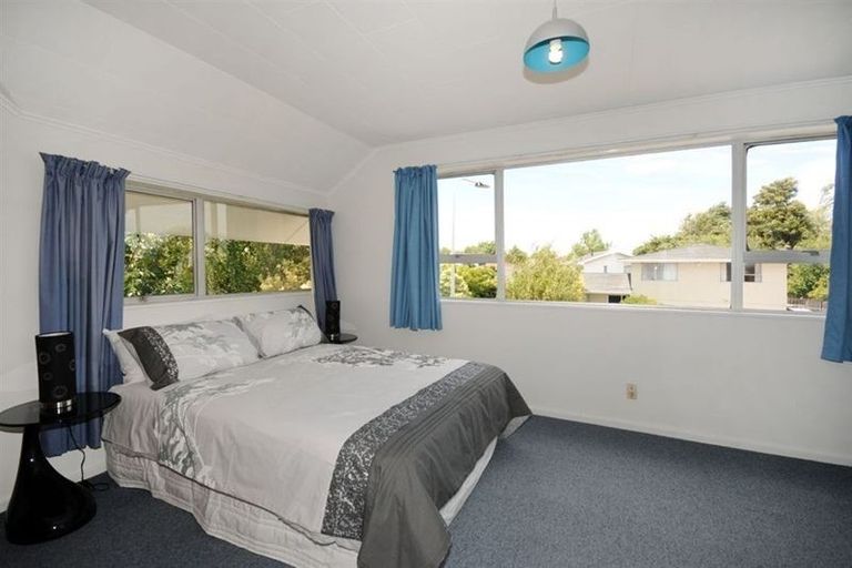 Photo of property in 35 Bucknell Street, Sockburn, Christchurch, 8042