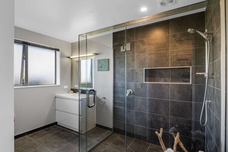 Photo of property in 31 Franklin Drive, Rangiora, 7400