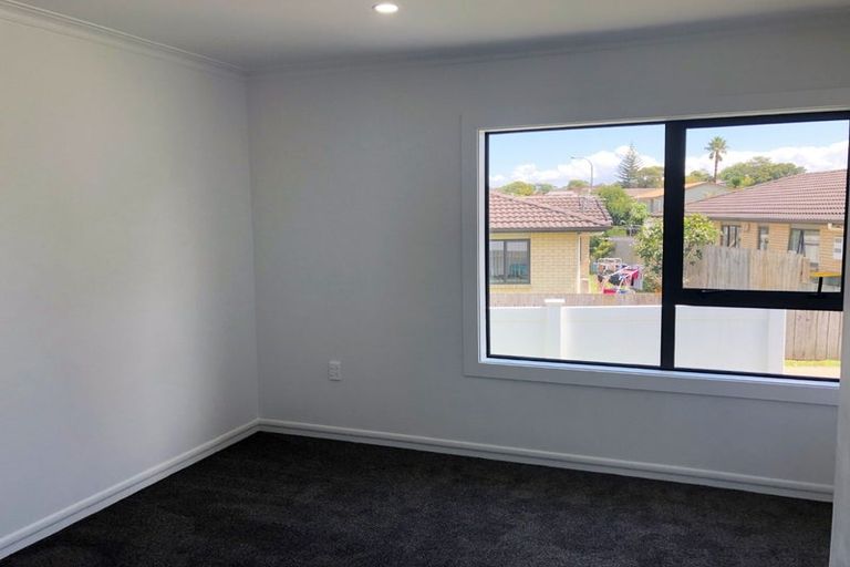 Photo of property in 10b Gifford Road, Papatoetoe, Auckland, 2025