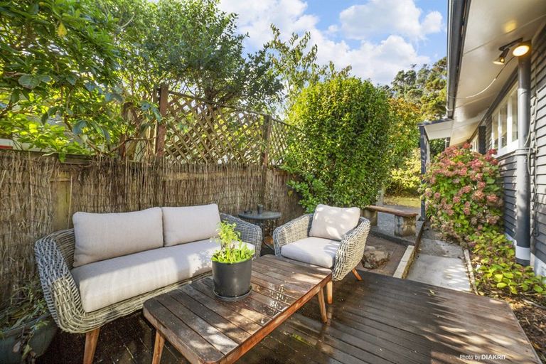 Photo of property in 22 Silverbirch Grove, Churton Park, Wellington, 6037