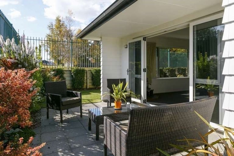 Photo of property in Acacia Court, 5/2 Jarden Mile, Nukuhau, Taupo, 3330