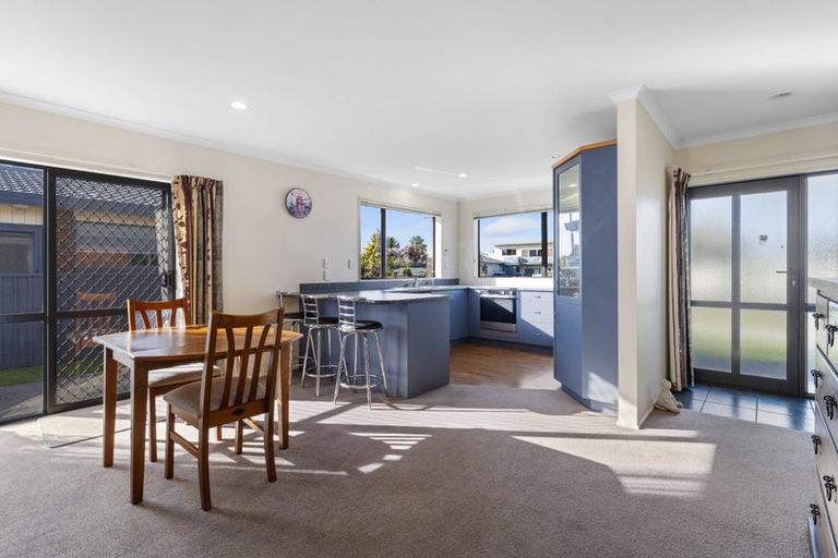 Photo of property in 9a Juliet Street, Stratford, 4332