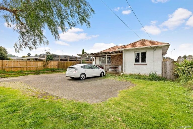 Photo of property in 4 Huia Road, Papatoetoe, Auckland, 2025