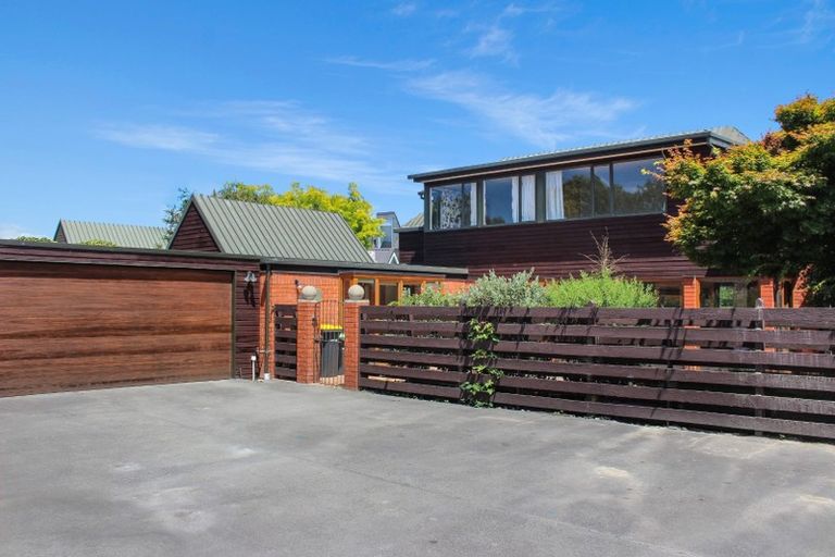 Photo of property in 267a Memorial Avenue, Burnside, Christchurch, 8053