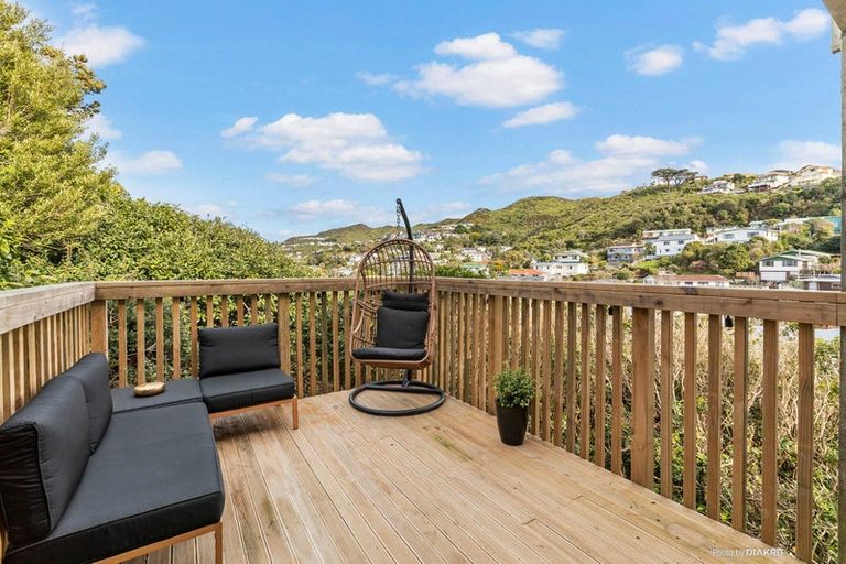 Photo of property in 10b Tralee Place, Johnsonville, Wellington, 6037