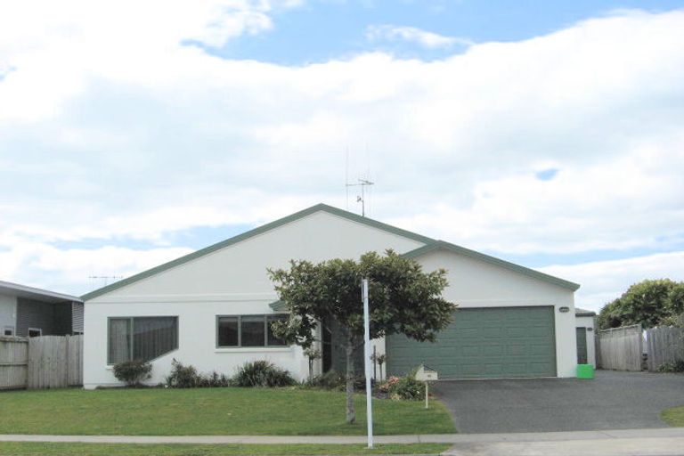 Photo of property in 85 Gravatt Road, Papamoa Beach, Papamoa, 3118