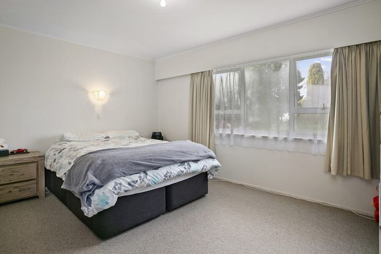 Photo of property in 3 Dickens Place, Leamington, Cambridge, 3432