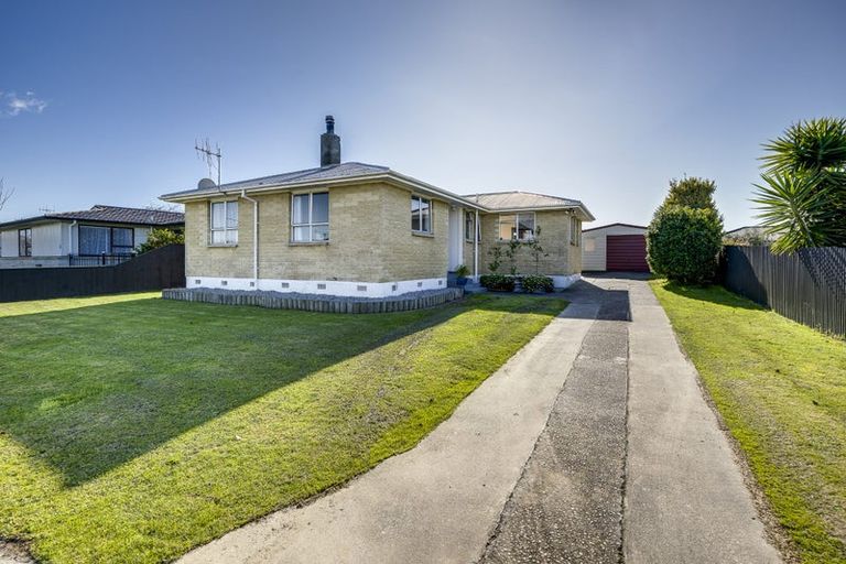 Photo of property in 8 Lyttelton Crescent, Tamatea, Napier, 4112