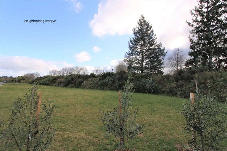 Photo of property in 51 Noumea Drive, Rangatira Park, Taupo, 3330