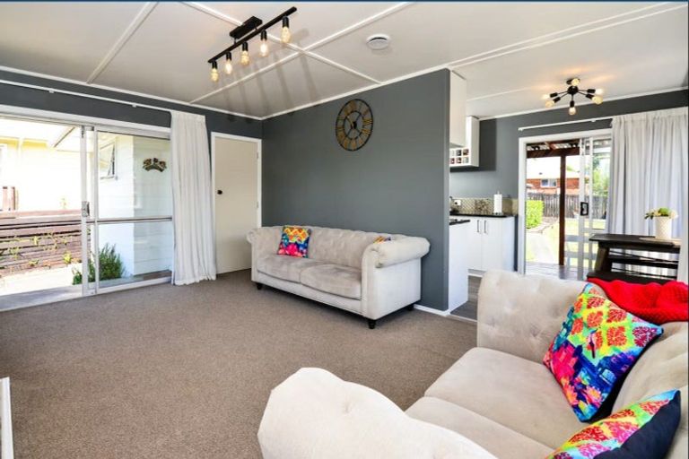 Photo of property in 64 Snell Drive, Chartwell, Hamilton, 3210