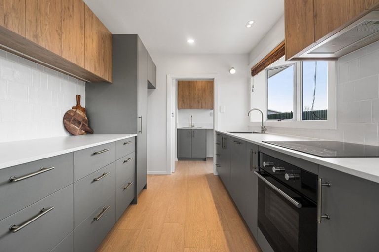 Photo of property in 67 Farquhars Road, Redwood, Christchurch, 8051