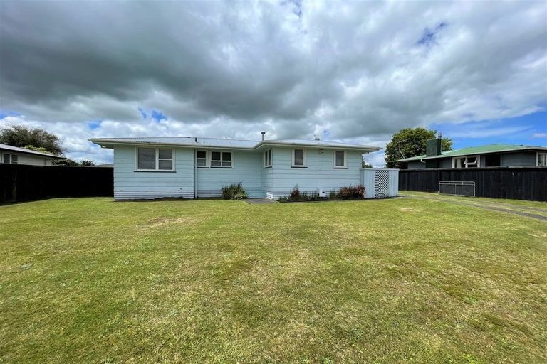 Photo of property in 7 Pateke Place, Tokoroa, 3420