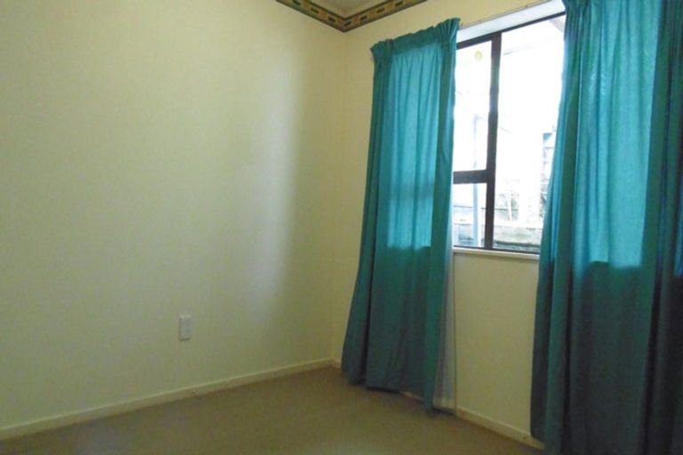 Photo of property in 1/12 Malloy Place, Eastern Beach, Auckland, 2012
