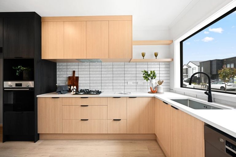 Photo of property in 7 Overton Street, Rototuna North, 3210