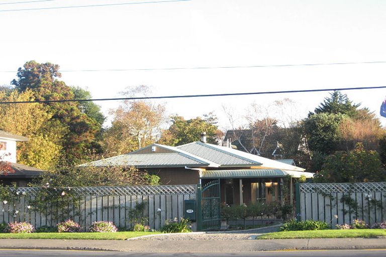 Photo of property in 134b Raumati Road, Raumati Beach, Paraparaumu, 5032