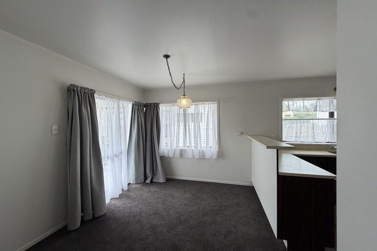 Photo of property in 1/75a West Coast Road, Glen Eden, Auckland, 0602