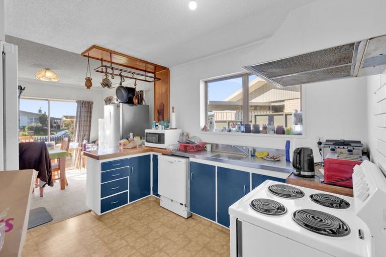 Photo of property in 3 Dalton Crescent, Dinsdale, Hamilton, 3204