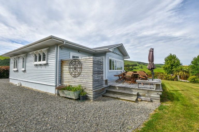 Photo of property in 180 Te Wharau Road, Admiral Hill, Masterton, 5883