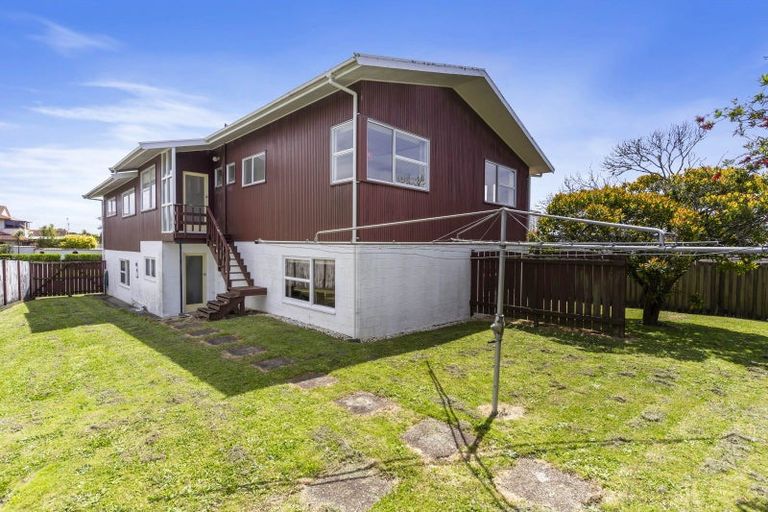 Photo of property in 3 Belmere Rise, Farm Cove, Auckland, 2012