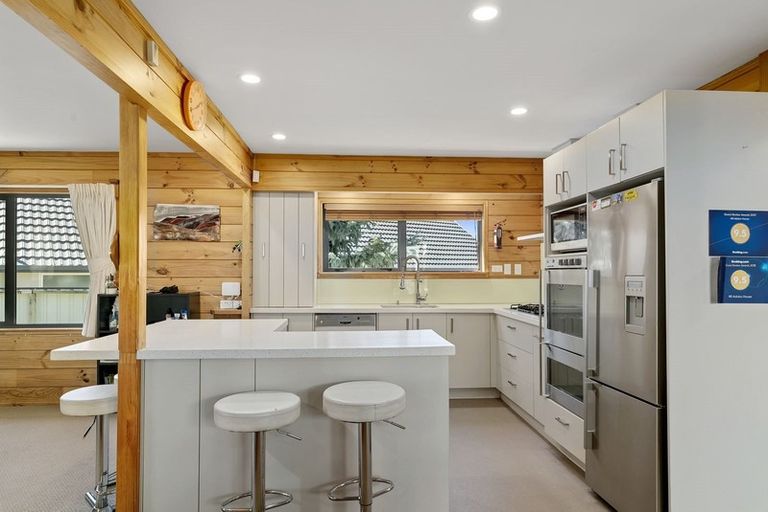 Photo of property in 8 Meadowstone Drive, Wanaka, 9305