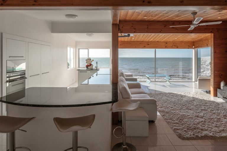 Photo of property in 144 Thames Coast Sh25 Road, Whakatete Bay, Thames, 3575