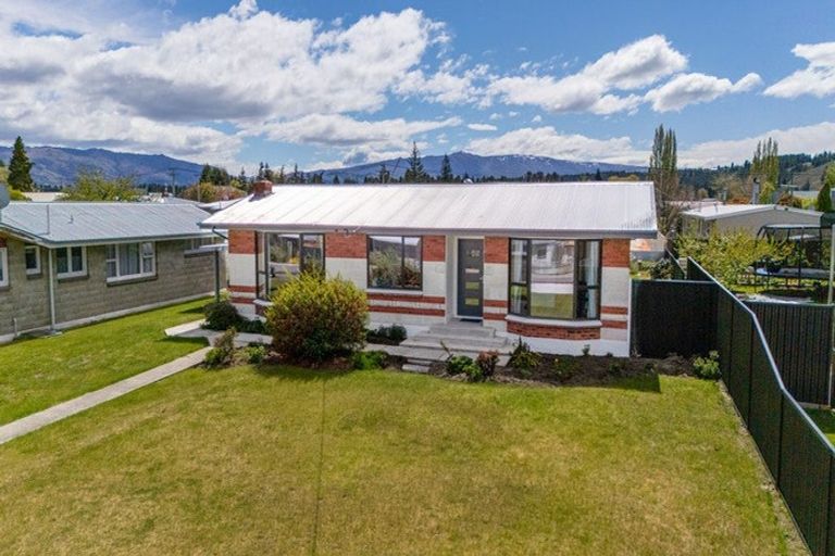 Photo of property in 67 Royal Terrace, Alexandra, 9320