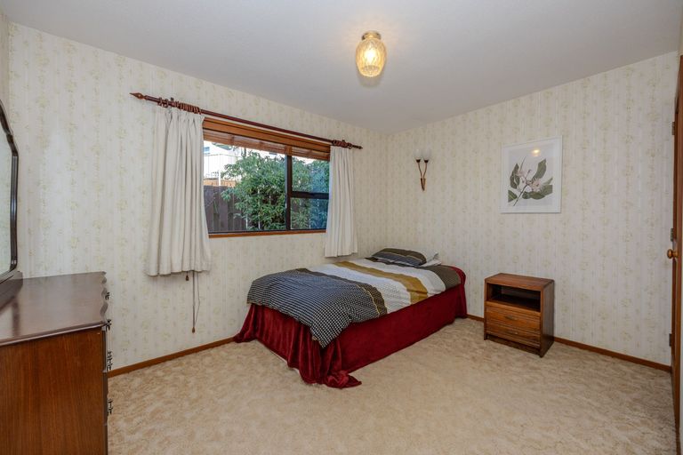 Photo of property in 8 Kennedy Crescent, Wanaka, 9305