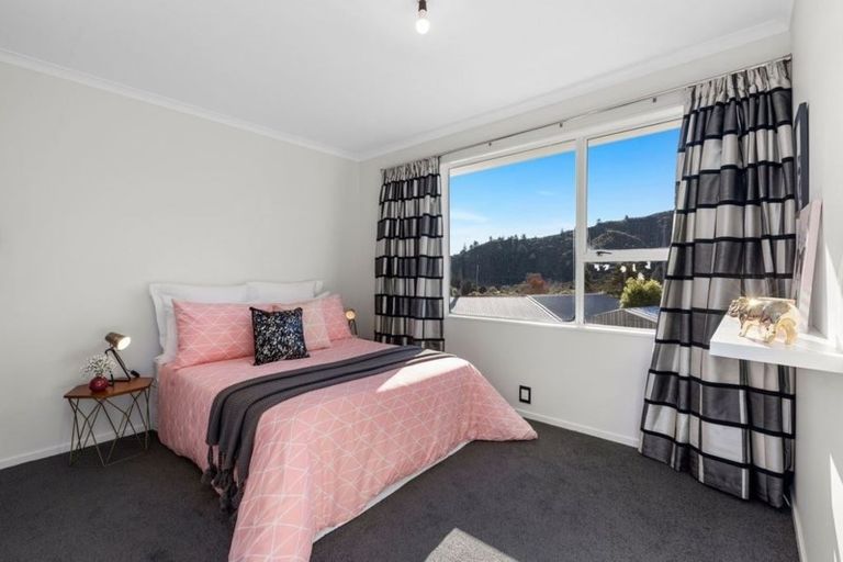 Photo of property in 17 Willis Grove, Wainuiomata, Lower Hutt, 5014