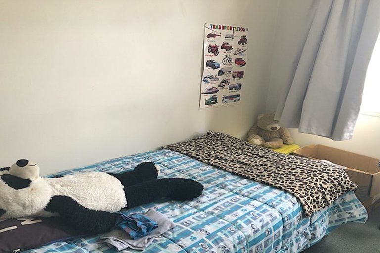 Photo of property in 6 Auburn Avenue, Upper Riccarton, Christchurch, 8041