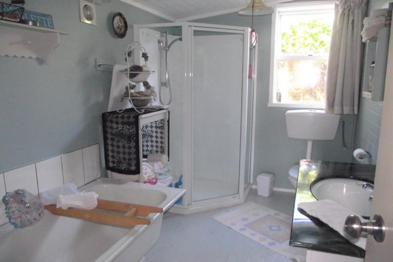 Photo of property in 18 Moresby Avenue, Waihi, 3610