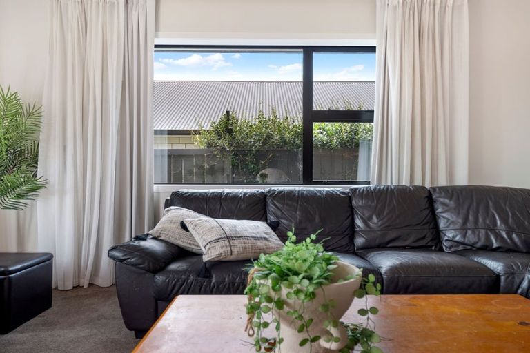 Photo of property in 54 Norfolk Drive, Cambridge, 3434