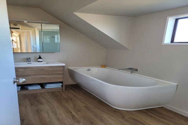 Photo of property in 8 Kantara Lane, Somerfield, Christchurch, 8024