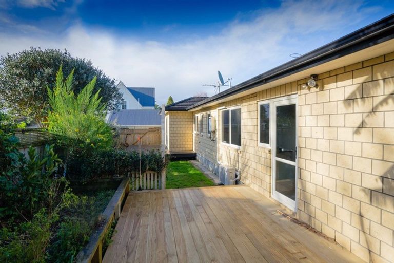 Photo of property in 10a Spring Street, Papatoetoe, Auckland, 2025