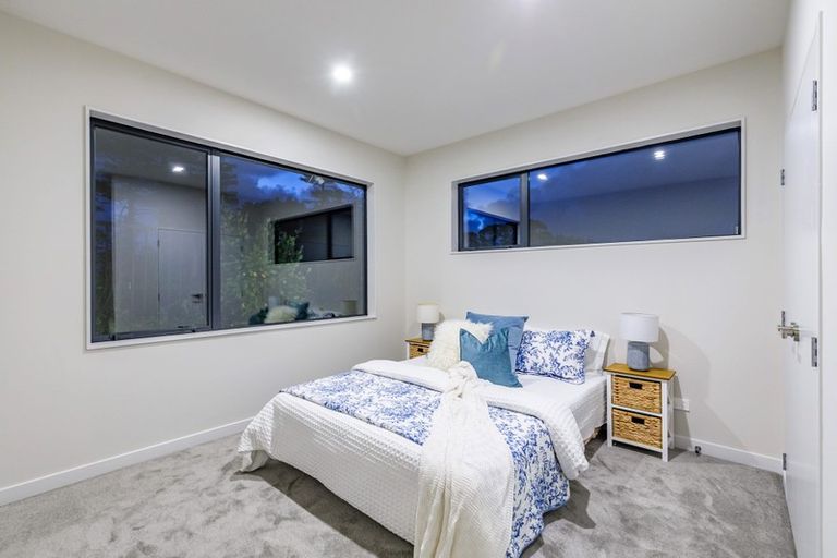 Photo of property in 9 Dida Park Drive, Kumeu, 0810