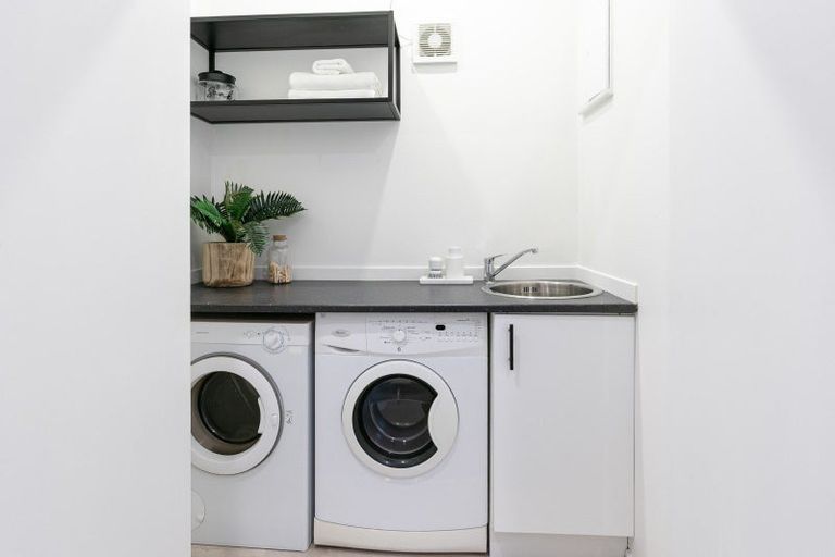 Photo of property in 5 Elgin Way, Khandallah, Wellington, 6035