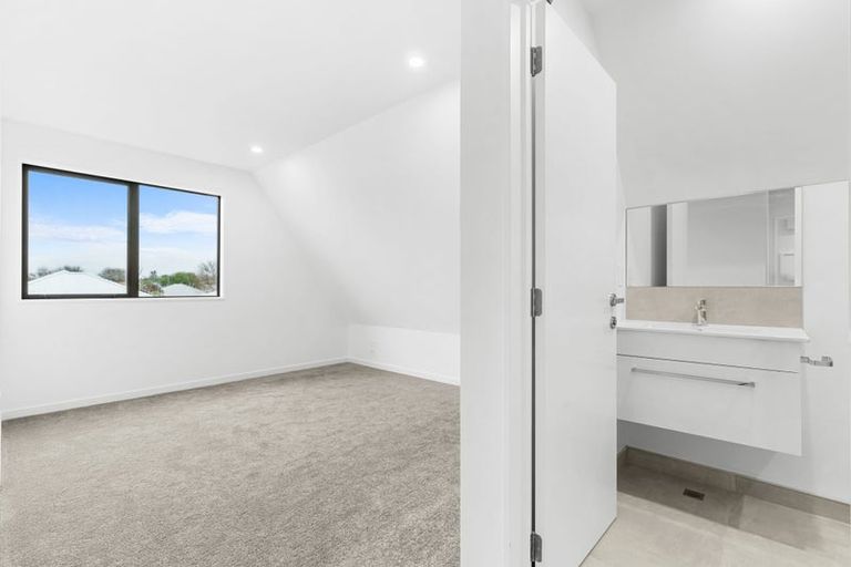 Photo of property in 4/85 Wainui Street, Riccarton, Christchurch, 8041