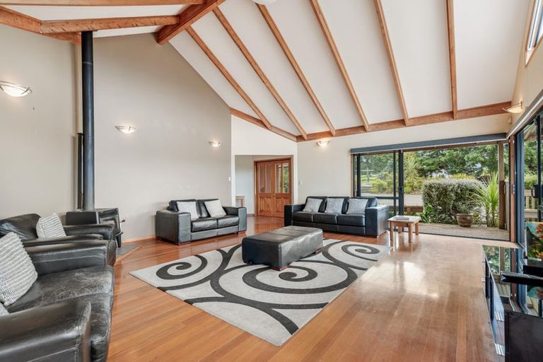 Photo of property in 30 Galliard Way, Kauri, 0185