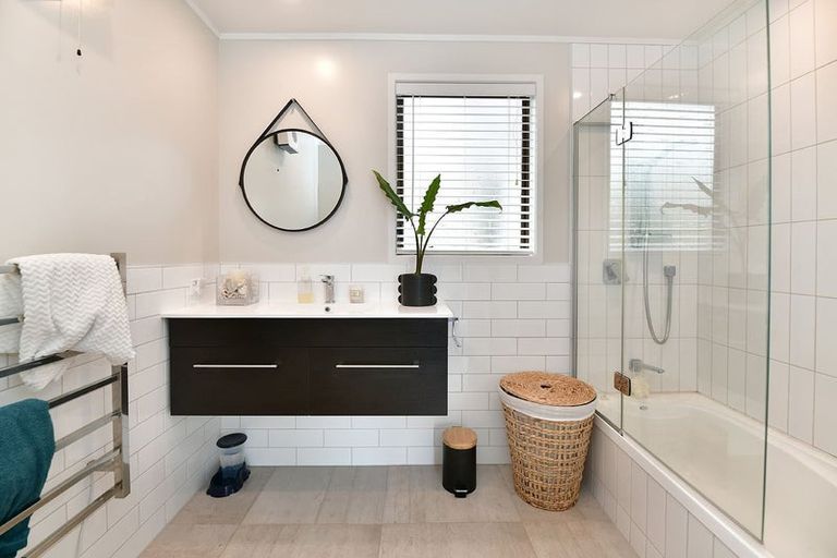 Photo of property in 4 Onepu Lane, Manly, Whangaparaoa, 0930