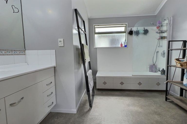 Photo of property in 1306a Jellicoe Street, Mayfair, Hastings, 4122