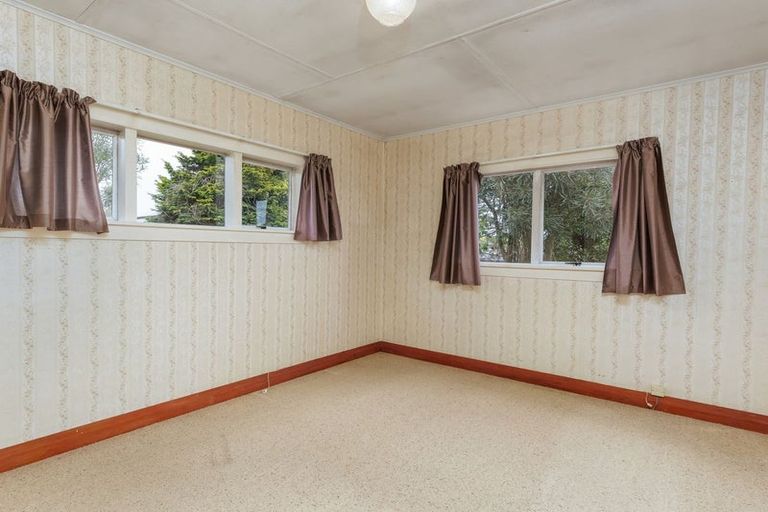Photo of property in 6 Holmes Street, Waimate, 7924