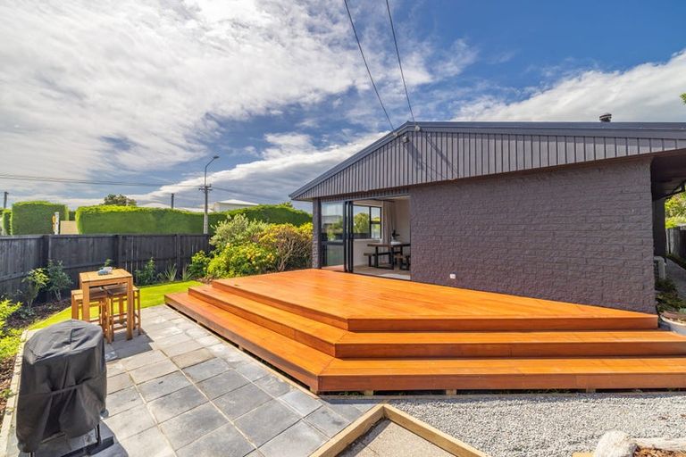 Photo of property in 190 Estuary Road, South New Brighton, Christchurch, 8062