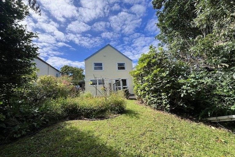 Photo of property in 14 Haast Close, Kelson, Lower Hutt, 5010