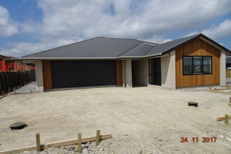Photo of property in 3 Turnbridge Street, Pyes Pa, Tauranga, 3112