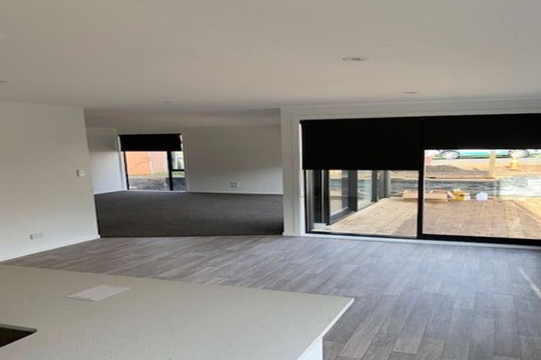 Photo of property in 37e Tawhiri Road, One Tree Hill, Auckland, 1061