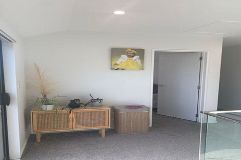Photo of property in 10 Bliss Court, Takanini, 2110